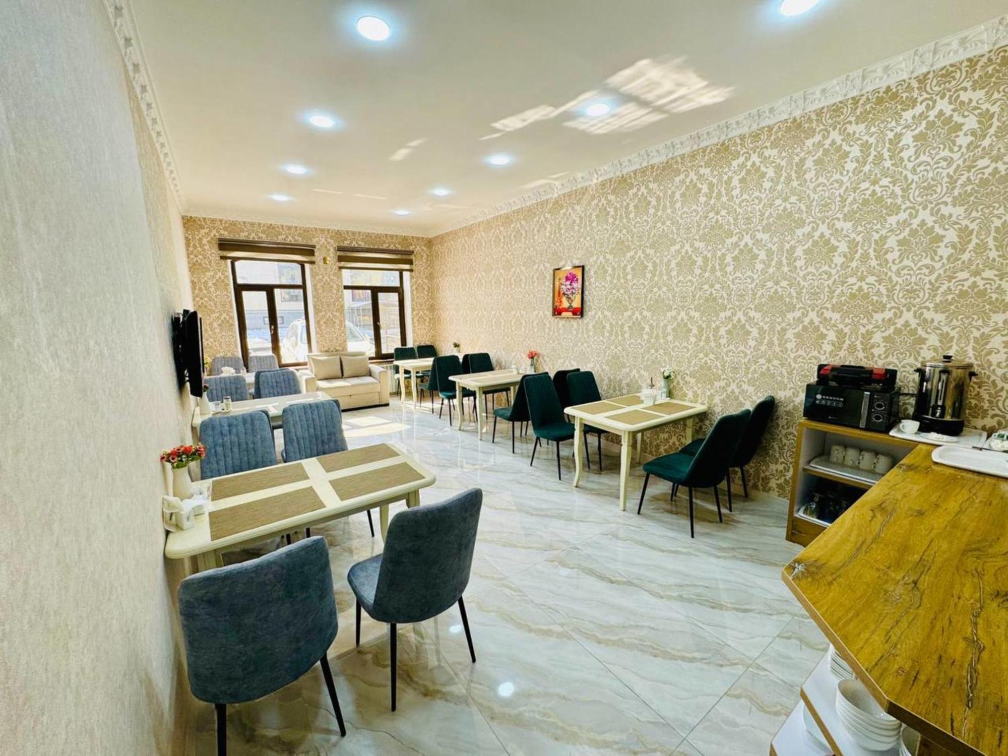 Samarkand Travel Hotel Екстериор снимка